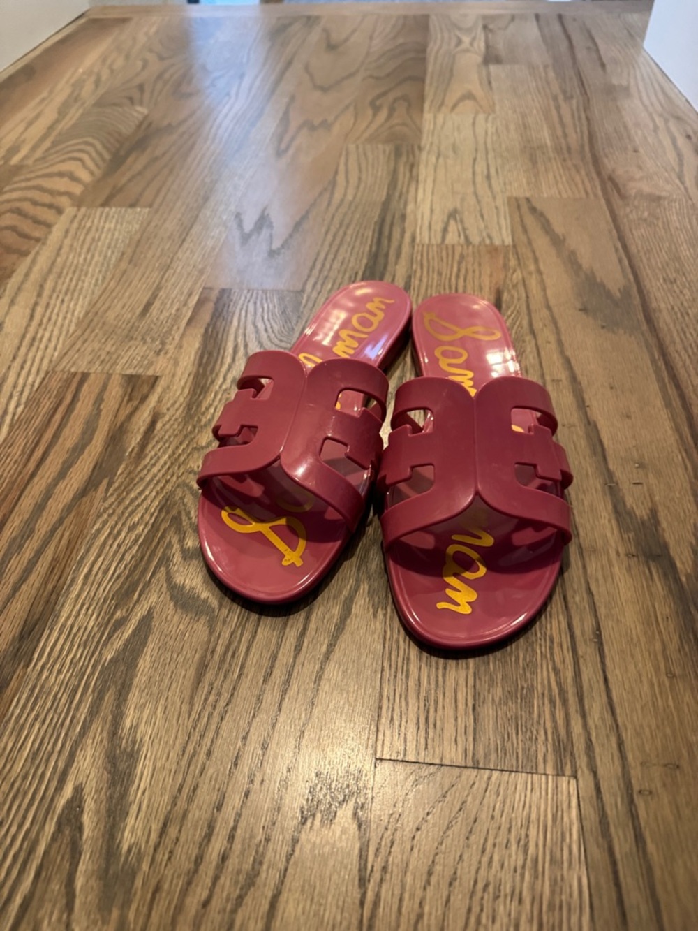 Sam Edelman Pink Glossy Slide Sandals with Cutout Strap